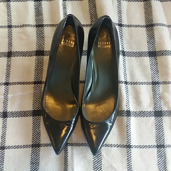 Stuart Weitzman Shoes - Stuart Weitzman kitten heels